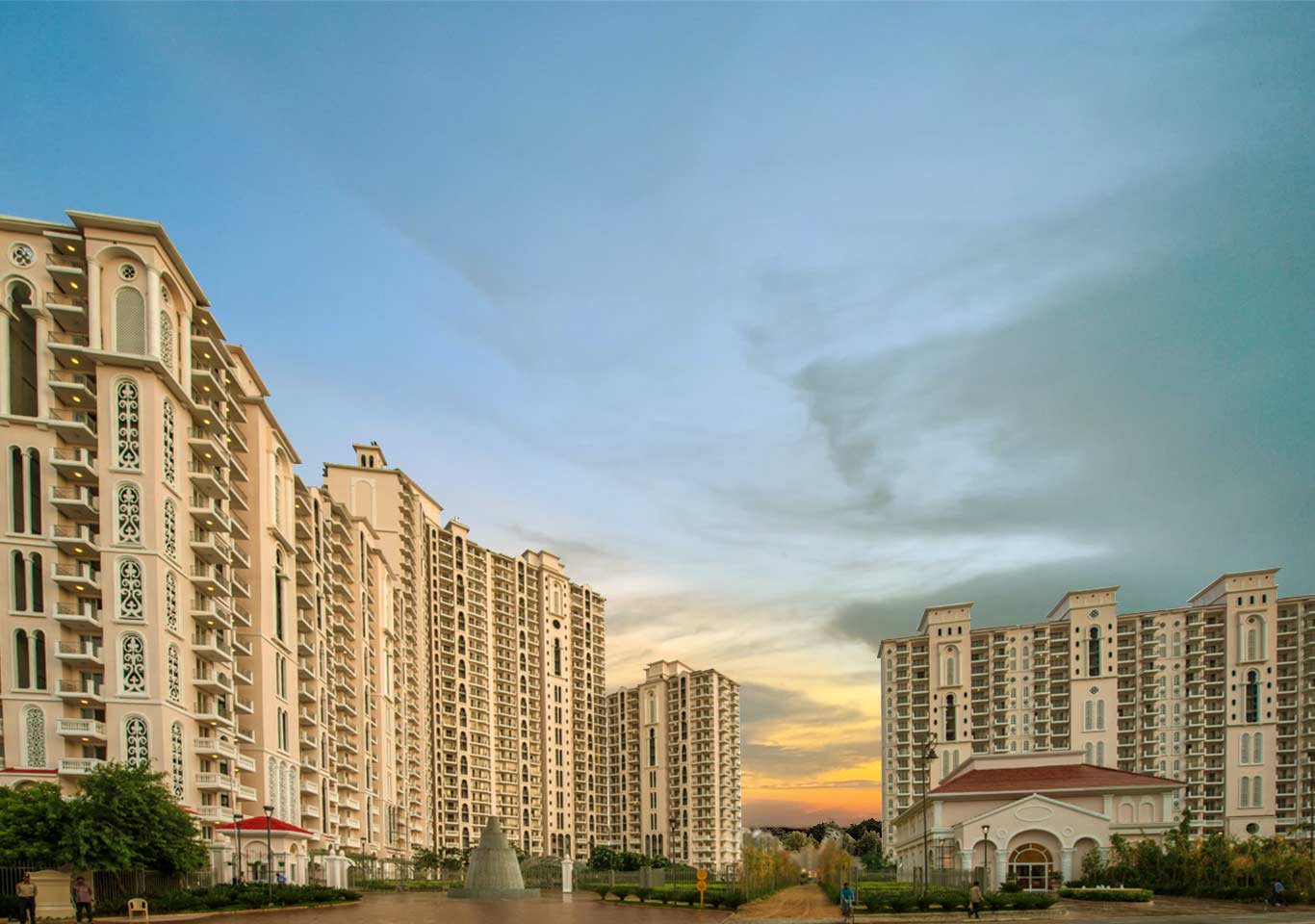 ew Ready-To-Move-In Tower in DLF Regal Gardens